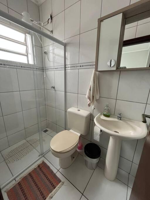 Casa Com Piscina Em Condominio Fechado Águas de Lindóia Exterior foto