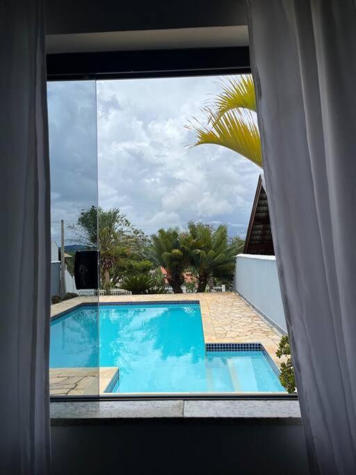 Casa Com Piscina Em Condominio Fechado Águas de Lindóia Exterior foto