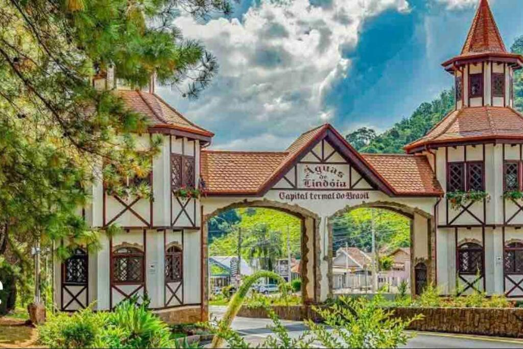 Casa Com Piscina Em Condominio Fechado Águas de Lindóia Exterior foto