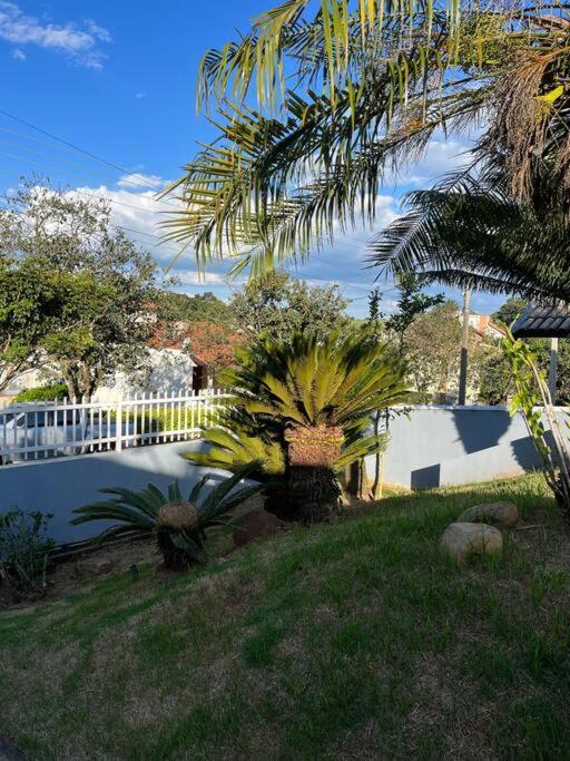Casa Com Piscina Em Condominio Fechado Águas de Lindóia Exterior foto