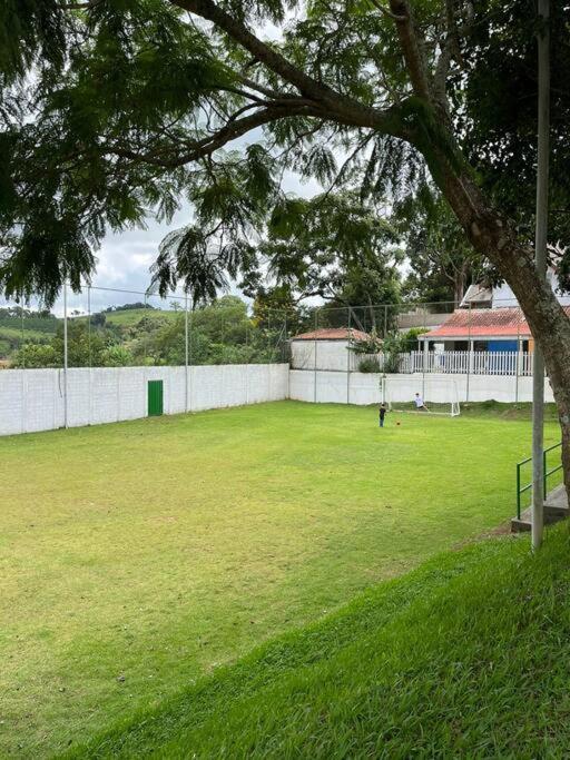 Casa Com Piscina Em Condominio Fechado Águas de Lindóia Exterior foto